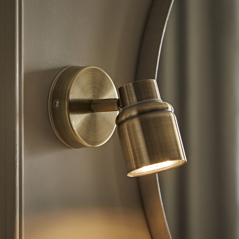 Demont Wallchiere, Antique Brass