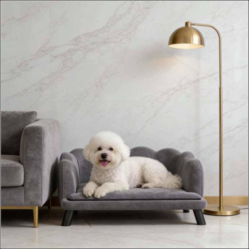 Le luxueux canapé-lit pour animal de compagnie Pearl, parfait pour les petits et moyens animaux, allie confort et élégance dans votre maison.