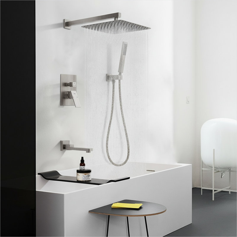 Luxueux système de robinet de baignoire et douche en nickel brossé avec pomme de pluie, douchette et douchette pliante