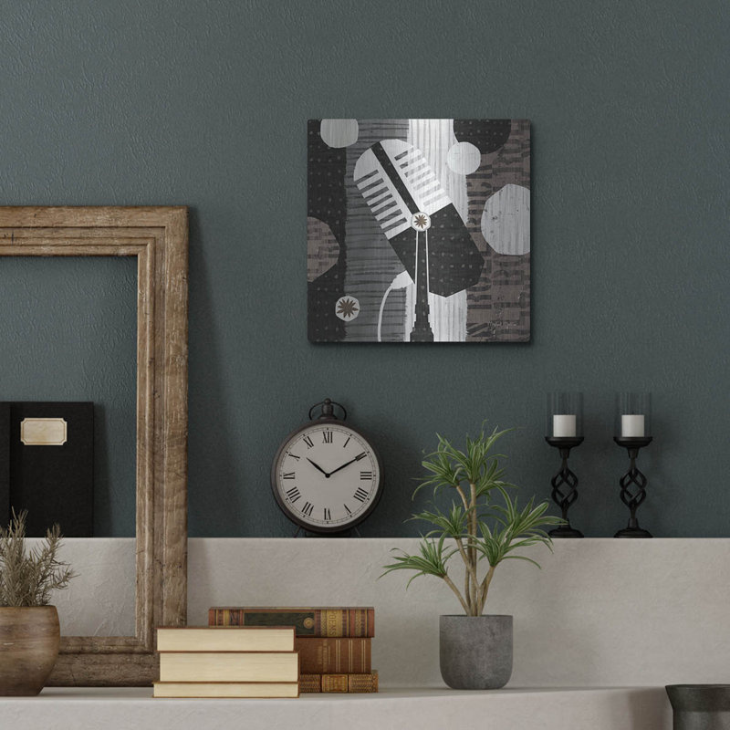 «Rock N Roll Mic Neutral» par Michael Mullan, art mural en métal, H 12 po x l 12 po
