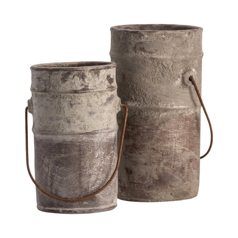 Gracie Oaks Bucket