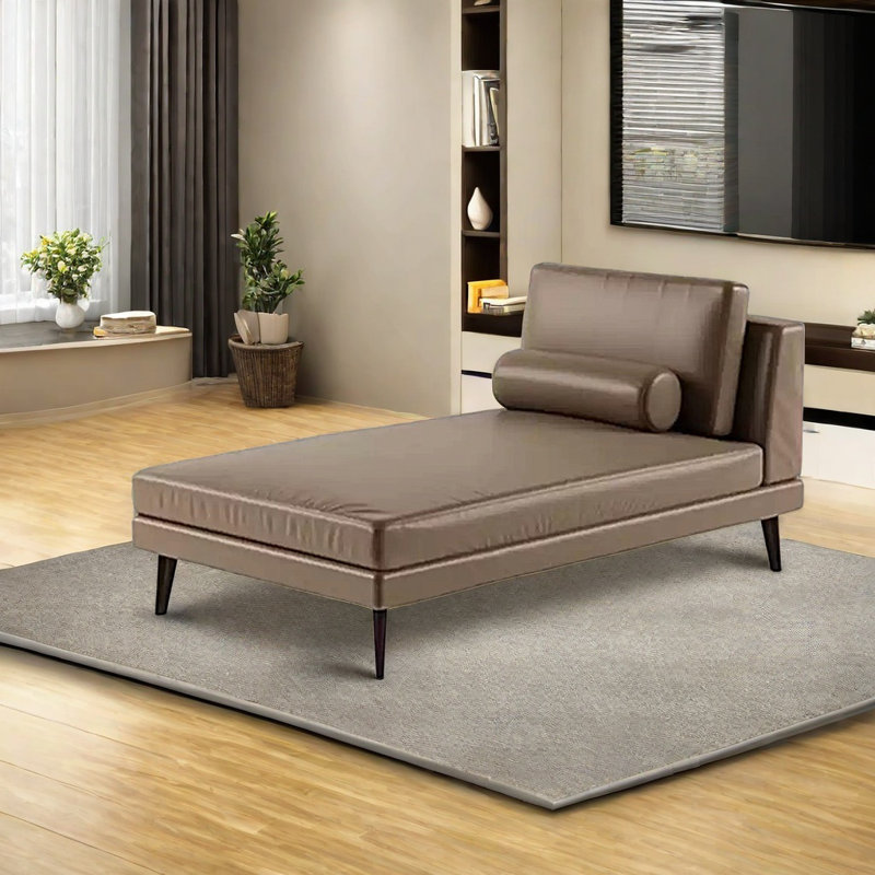Chaise simple moderne et luxueuse