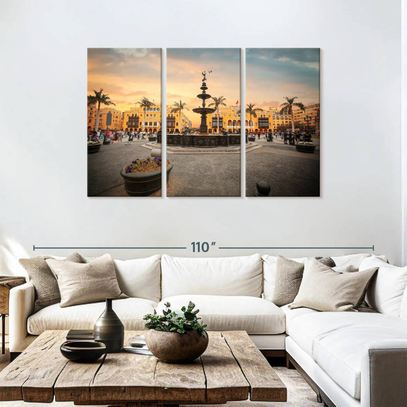 Lima Main Square, 48" H x 74" W