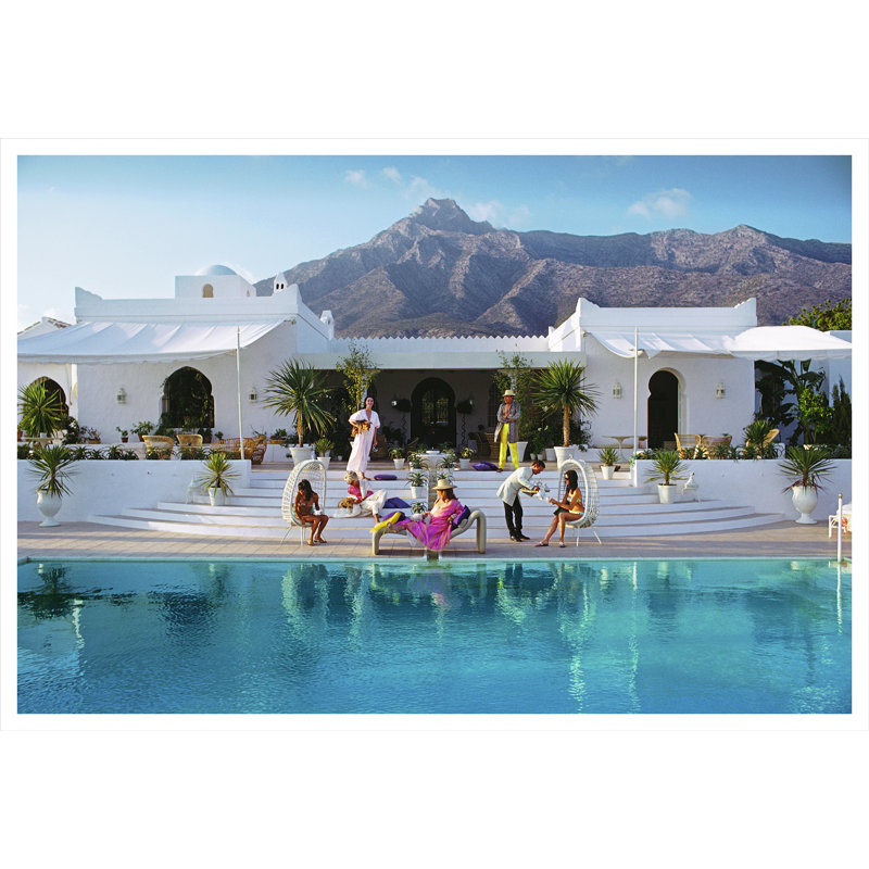 Getty Images "El Venero", Slim Aarons, 1 janvier 19667 - Photographie à cadre unique, H 32,5 po x l 48,5 po x P 0,1 po