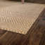 Tapis beige en jute à chevrons fait à la main-1102279979