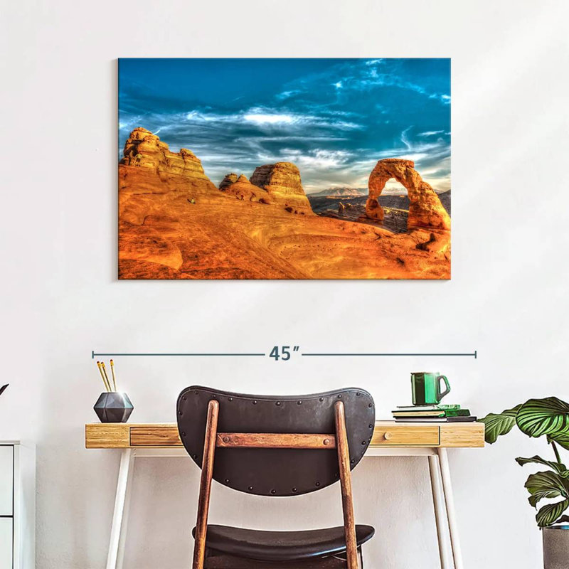 Alvord Iconic Delicate Arch, 26" H x 39" W