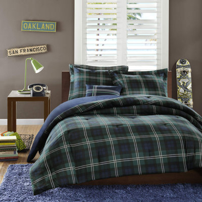 Brody Comforter Set