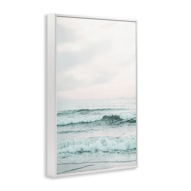 «Teal Sea Tide», estampe numérique par Sissi et Seb, Estampe numérique encadrée blanc bord de mer, H 24 po x l 16 po