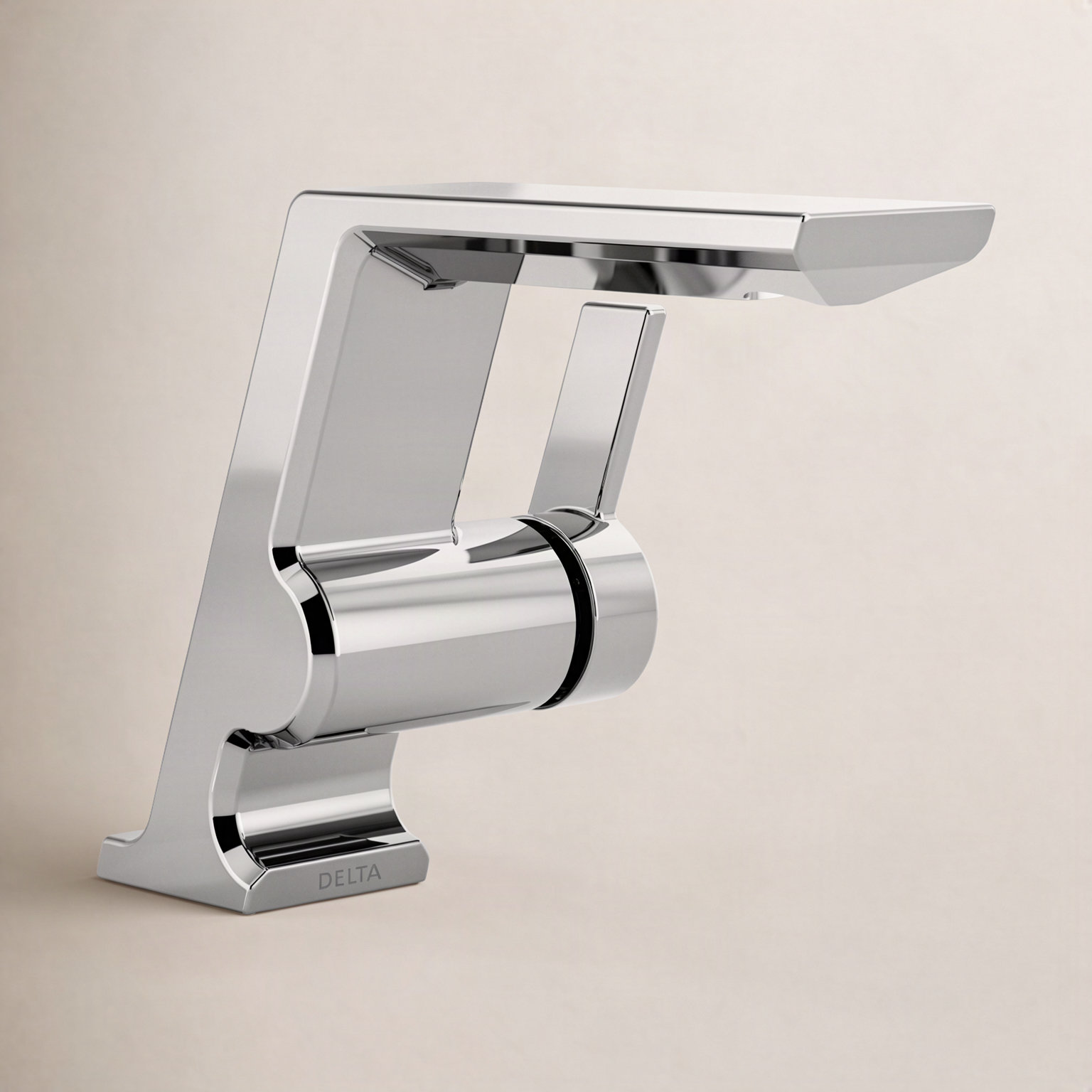 Pivotal® Single-Hole Bathroom Faucet, Chrome