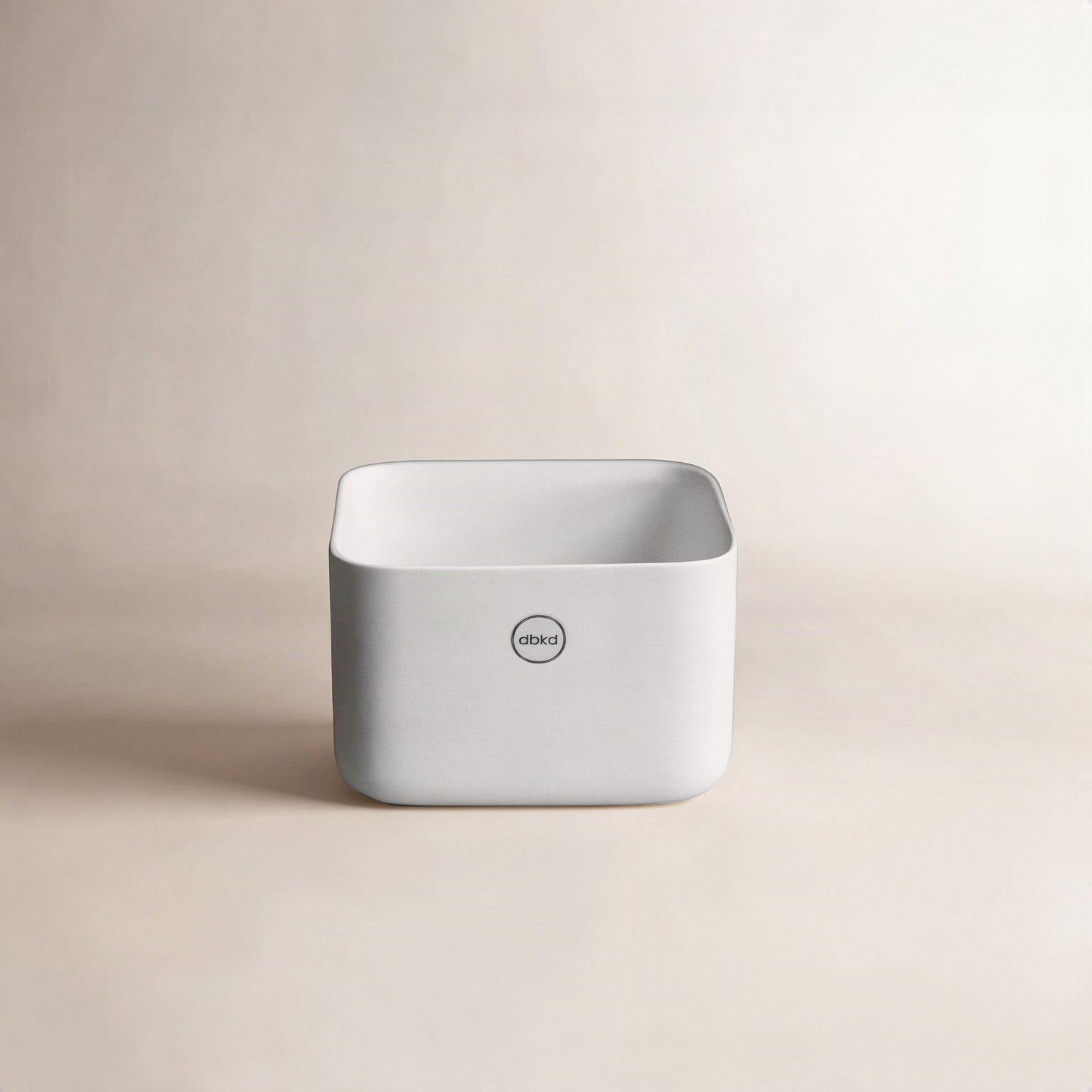 Ceramic Table Vase, White