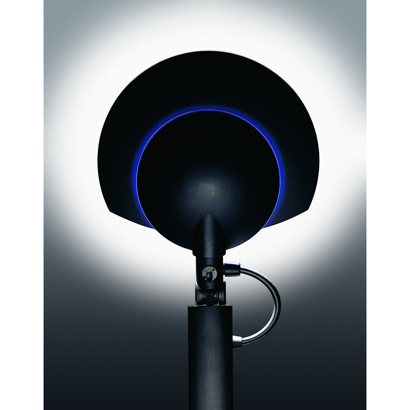 Radius Adjustable Metal Desk Lamp