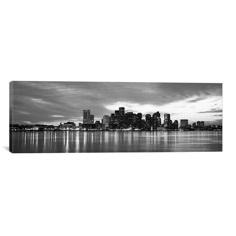 Cityscape d’horizon panoramique, reproduction de photo sur toile en gris boston, H 12 po x l 36 po x P 1,5 po, Cadre noir
