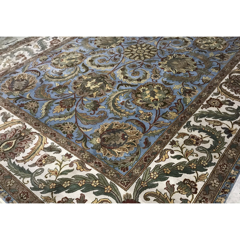 Crown Wool Oriental Area Rug
