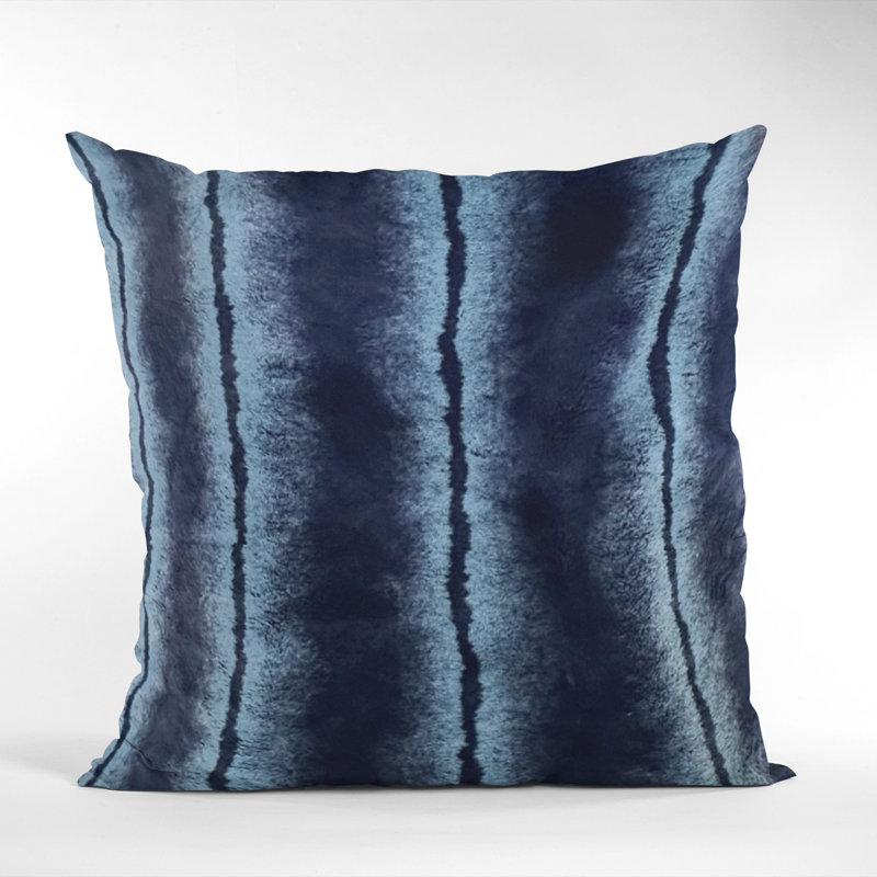 Housse de coussin carré en polyester / mélange de polyester Fluffy Fields, Bleu, 20 po x 36 po, Rectangulaire