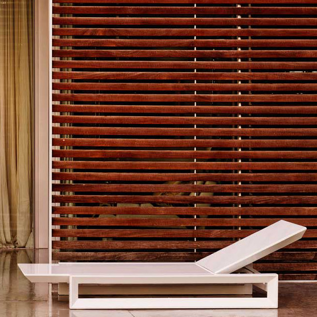 Designers Chaise Lounge
