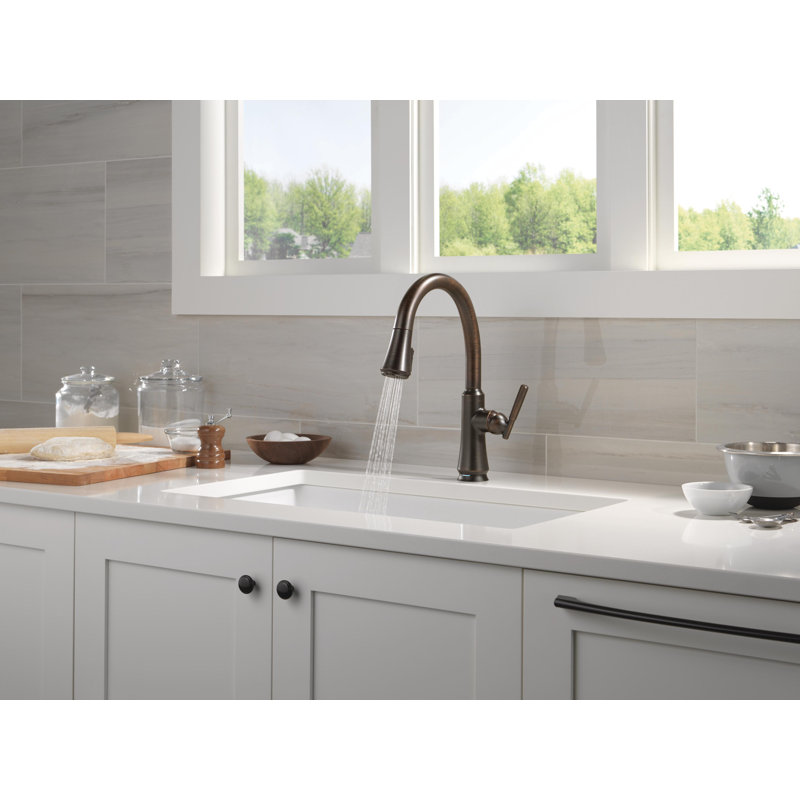 Touch2O Kitchen Faucet with Touchless Technology, Venetian Bronze