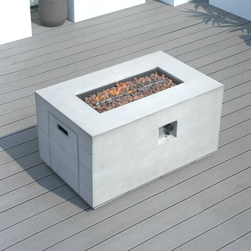 Table de foyer d'extérieur au propane Padgett H 23,8 po x l 43,5 po, Gris