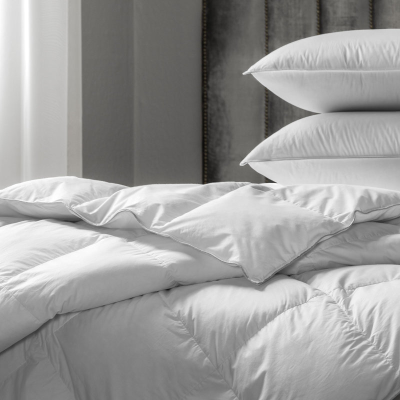 Kaiser Goose All Season Down Comforter, Single