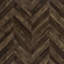 Armoire autoportante à 8 tablettes avec portes, chêne rustique, style industriel moderne dans les espaces de vie principaux, conception à chevrons, finition chêne pour un look chaleureux et accueillant