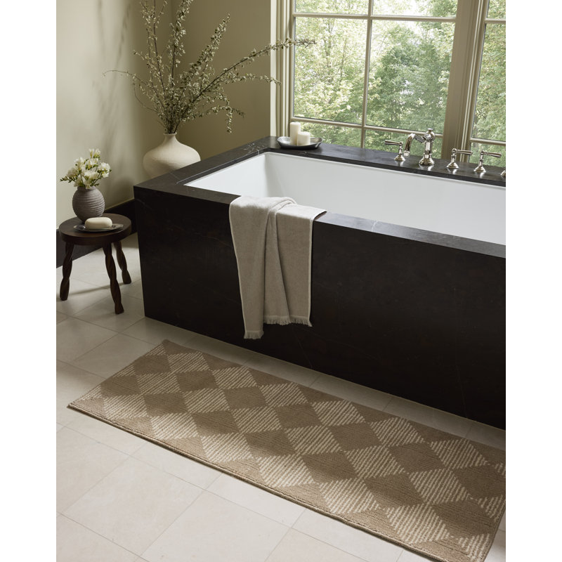 Lawrence Bath Mat, 1'-10" x 5', Sable / Ivoire