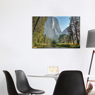 Yosemite Morning Majesty - reproduction d'art sur toile tendue