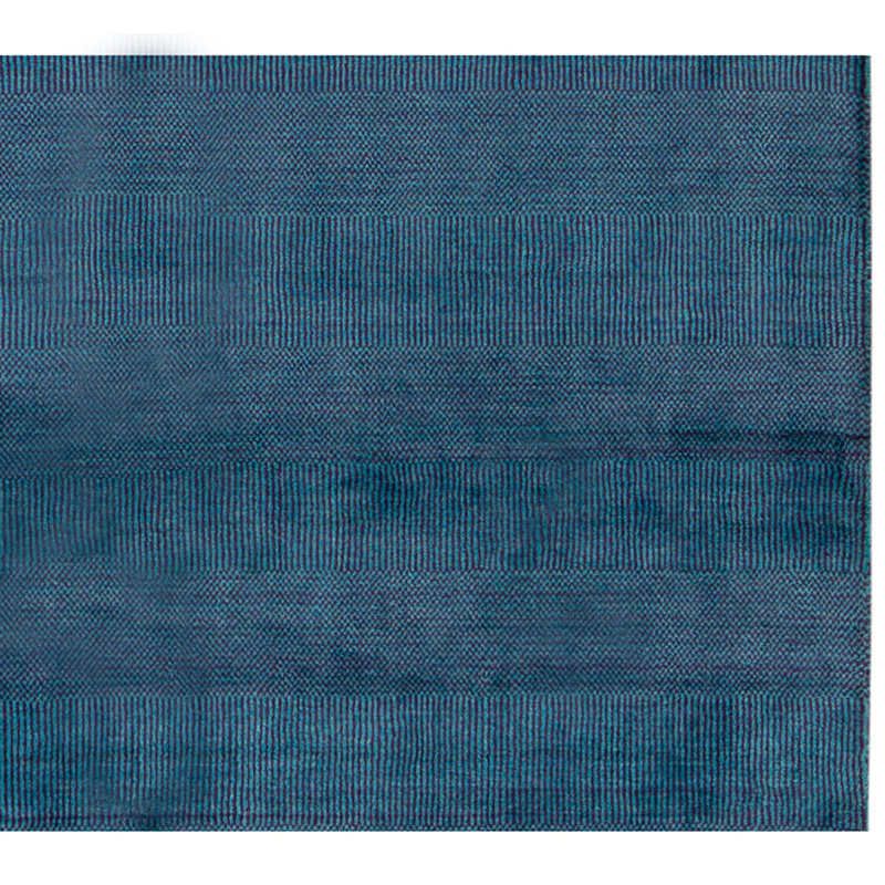 Hand Knotted Area Rug in Blue