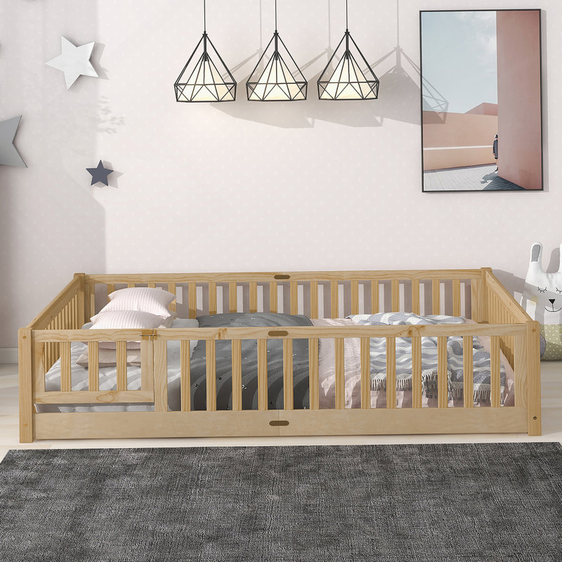 Grand lit plateforme avec barrière de sécurité et porte, grand, Grand