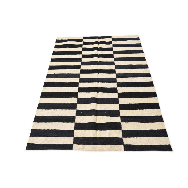 Jessen Black and White Rug