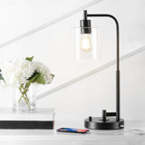 Wycomb Metal USB Desk Lamp