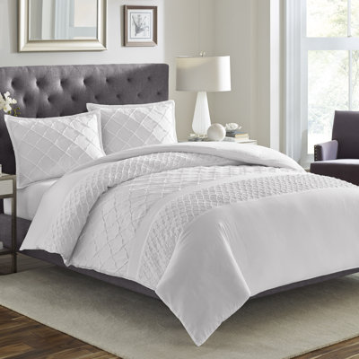 Betsey Johnson Soft Satin Pillowcase Set