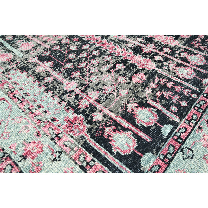 Tapis noir / rose / turquoise unique de 6 pi 5 po x 9 pi 4 po Navasart
