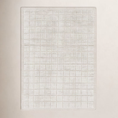 Jacey Hand-Woven Checkered Rug