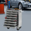 Coffre à outils à 7 tiroirs en métal avec glissières à roulement à billes, armoire de rangement verrouillable en acier sur roulettes pivotantes pour l'organisation d'ateliers.
