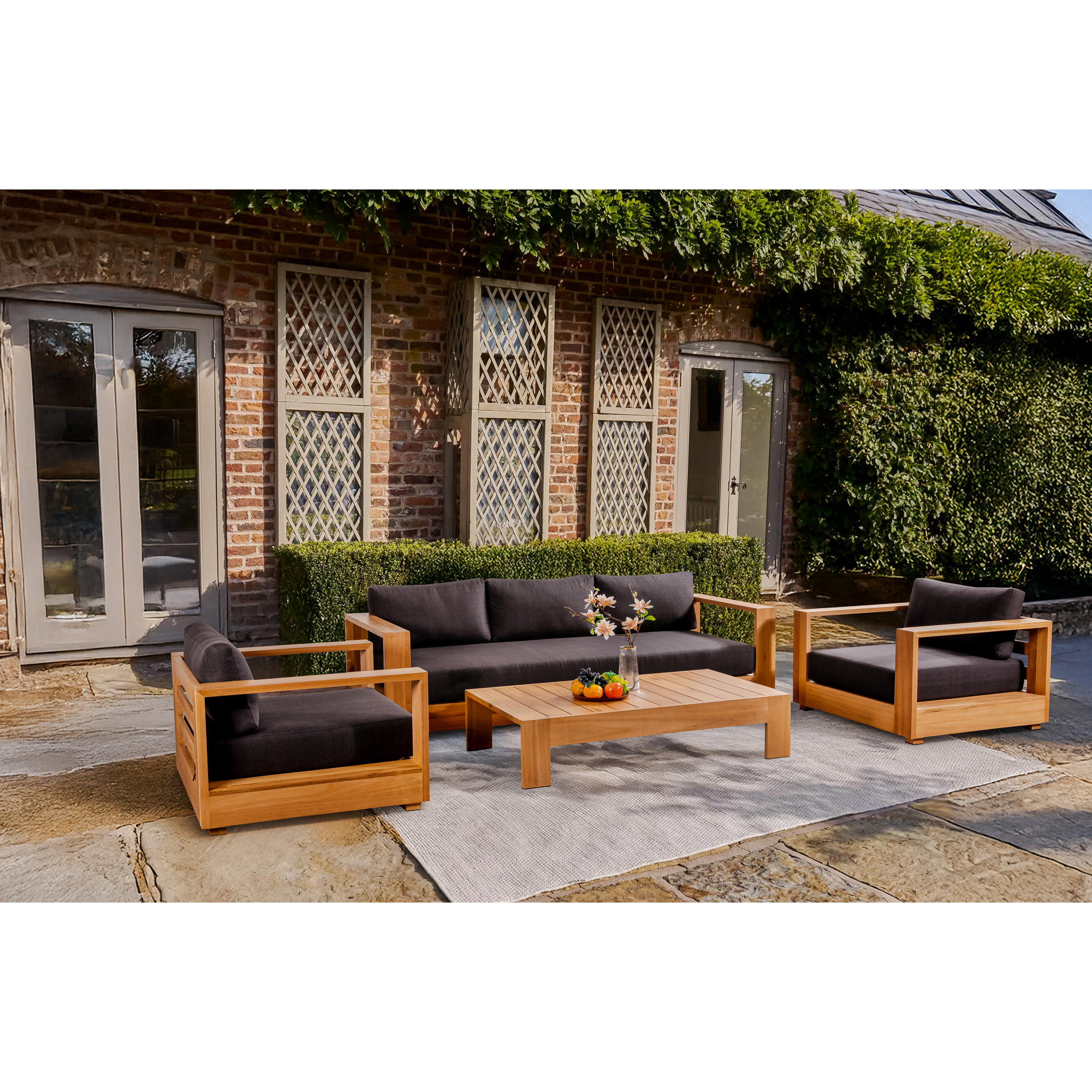 Leon 4-Piece Eucalyptus Outdoor Lounge Set