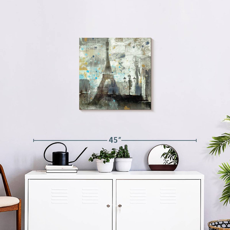 Nicci Eiffel Tower Neutral, 20" H x 20" W