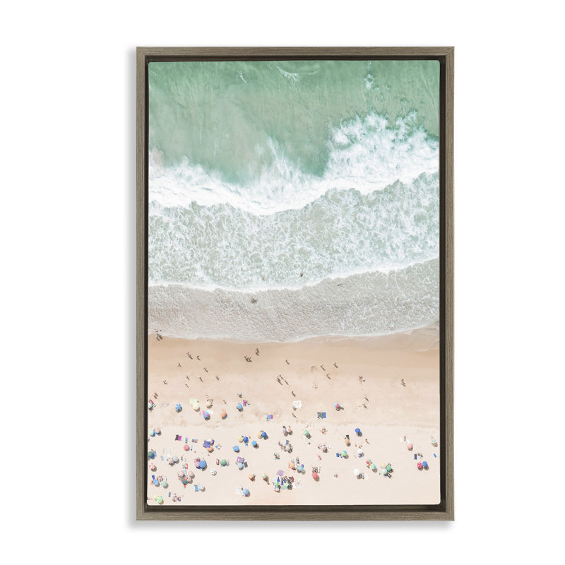Toile flottante avec vue aérienne de plage d'été par Sissi et Seb, H 31 po x l 21 po, Cadre flottant orme Montalcino