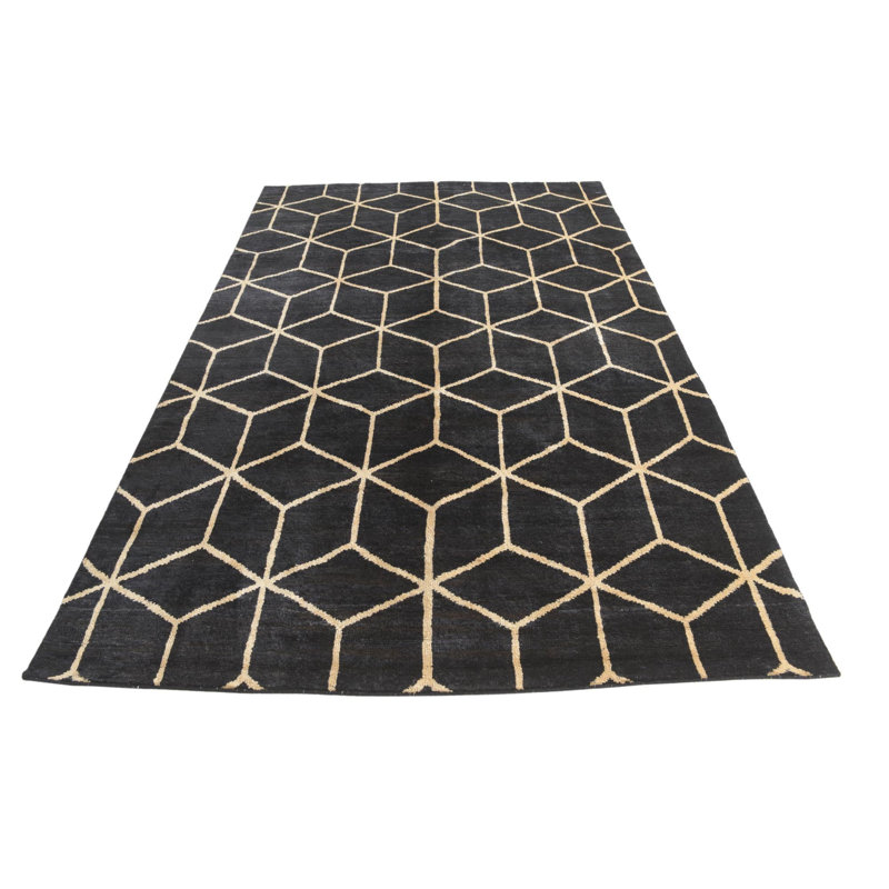 Tapis noir 7 x 10 Pham