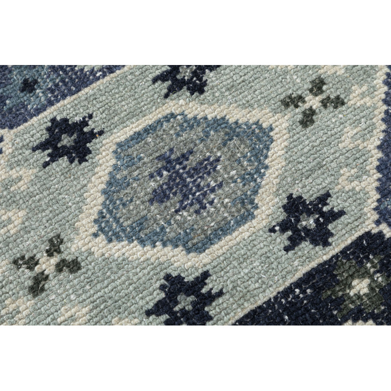 Wandsworth Amira Hand Knotted Blue Area Rug - 5'x8'