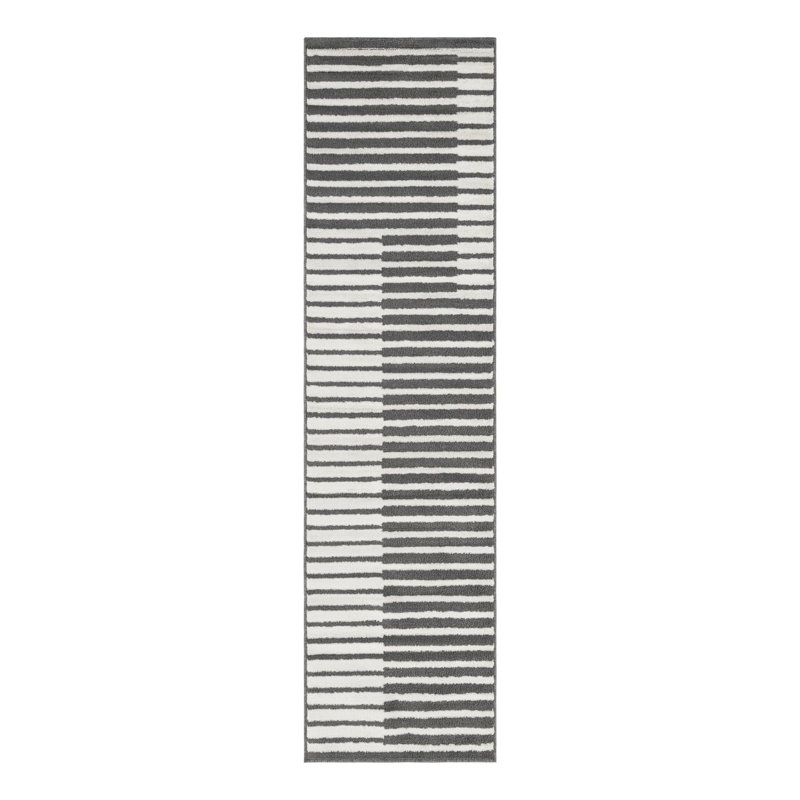 Tapis Latitude Run® Namsen gris Latitude Run®, Tapis de couloir 2 pi 7 po x 10 pi