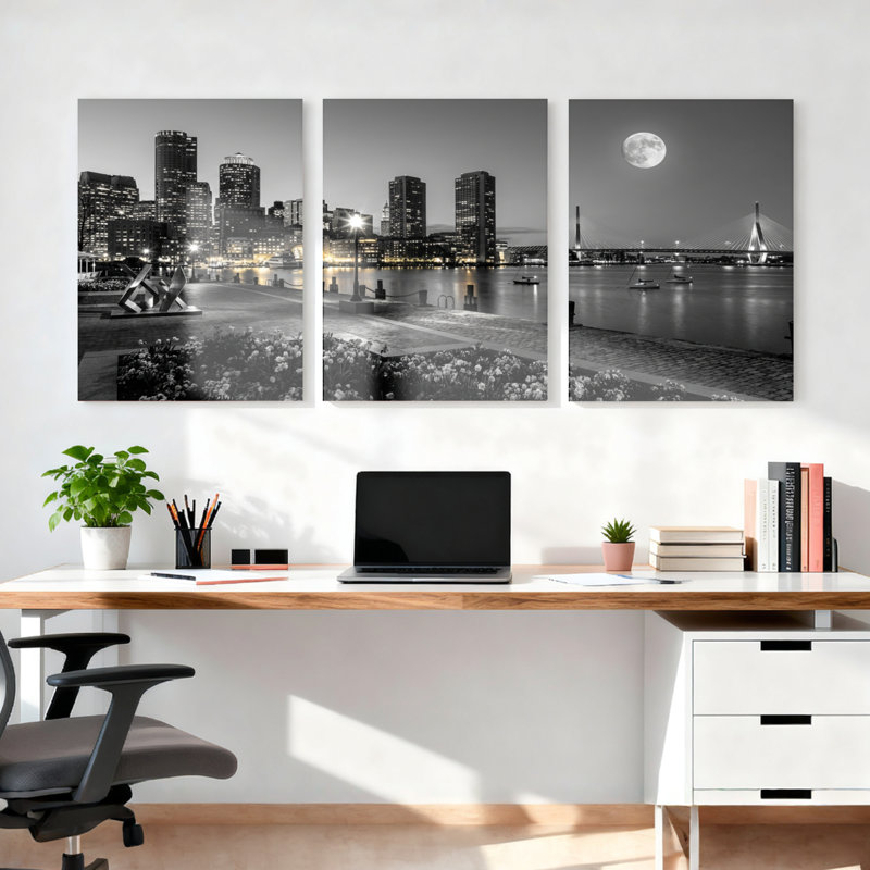Ensemble de 3 tableaux sur toile tendue représentant un paysage urbain nocturne au clair de lune, en noir et blanc., 1218