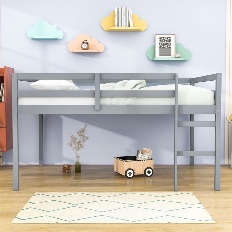 Lit mezzanine double en bois avec garde-corps Heikea par Harriet Bee, gris