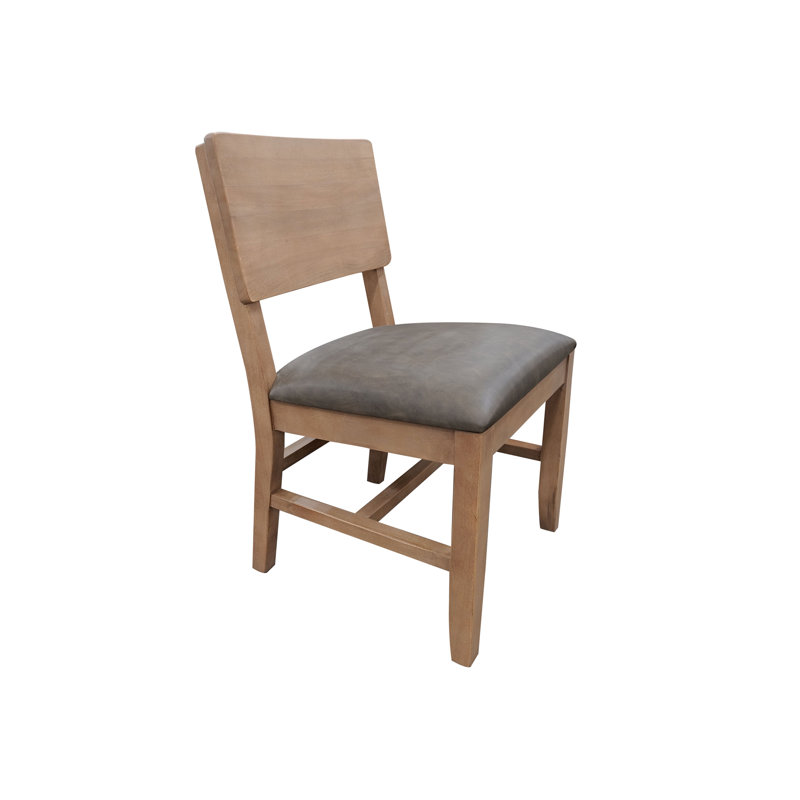 Chaise rembourrée en bois