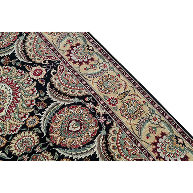 Hand Woven Wool Oriental Area Rug