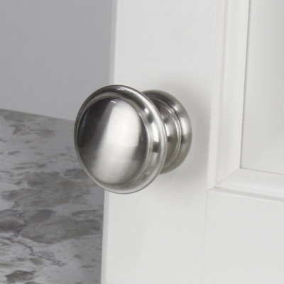 Bocci 1 3/8" Diameter Mushroom Knob