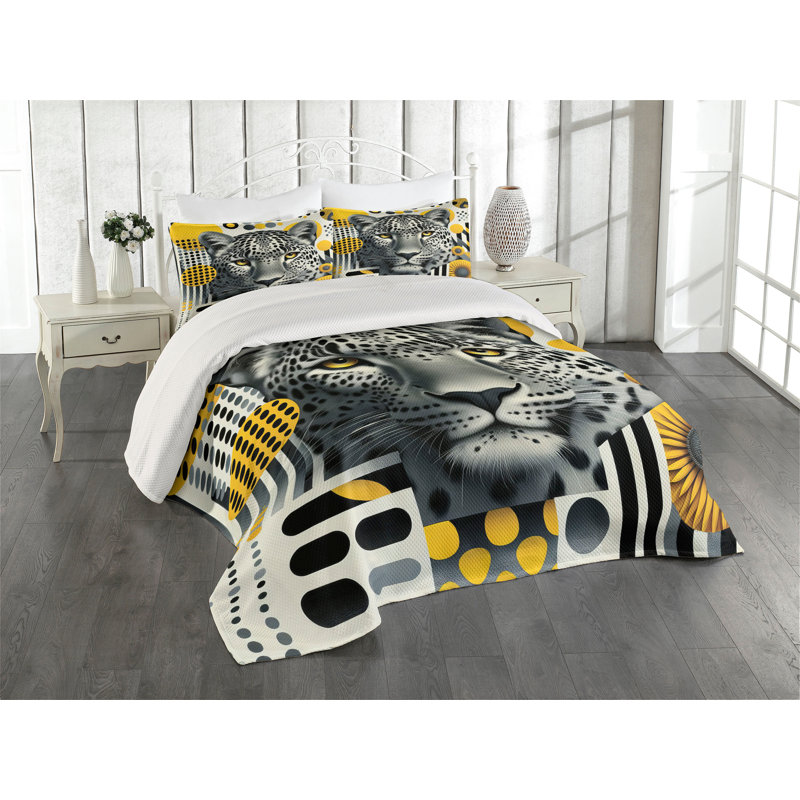 Coverlet, Queen Coverlet + 2 Standard Shams