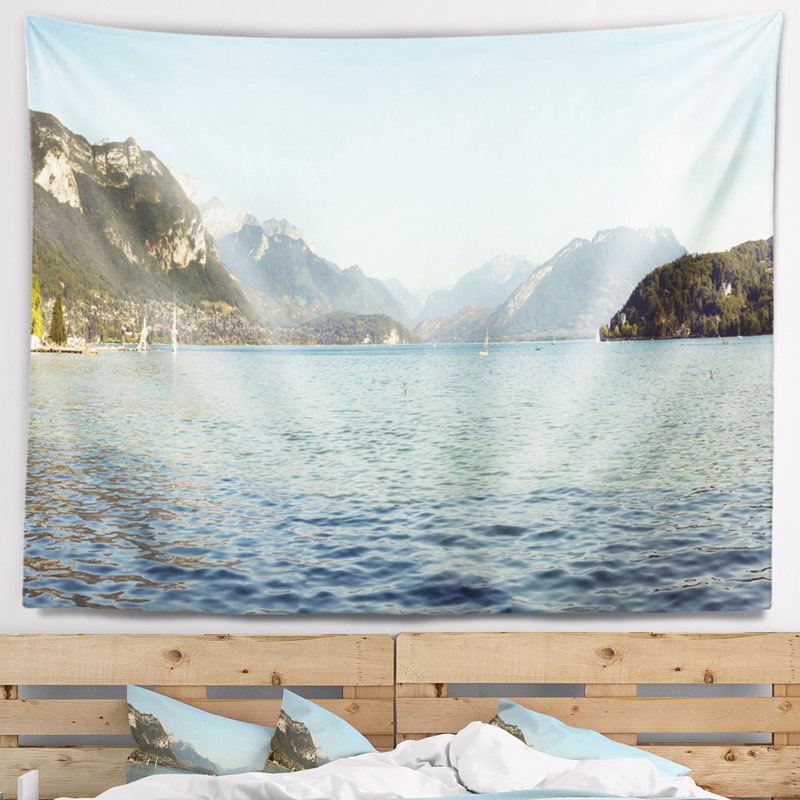 Paysage, paysage du lac d'Annèche, France, tapisserie, H 32 po x l 39 po