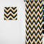 Chevron géométrique noir et jaune doré - Rideau en velours moderne - obscurcissant - 1 panneau-107611278