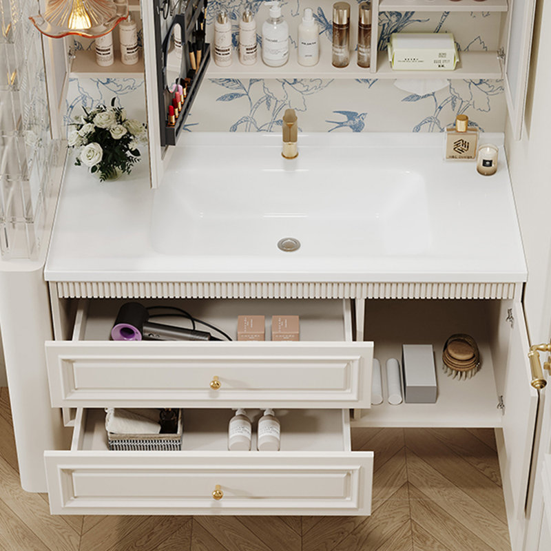 Armoire de salle de bain style français French Vanitie