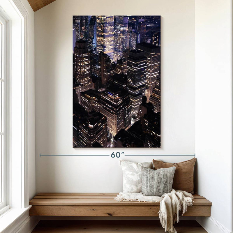 Lilie New York la nuit, H 51 po x l 34 po
