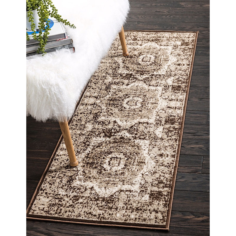 Majestic Oriental Indoor Rug, Runner 2' x 6'
